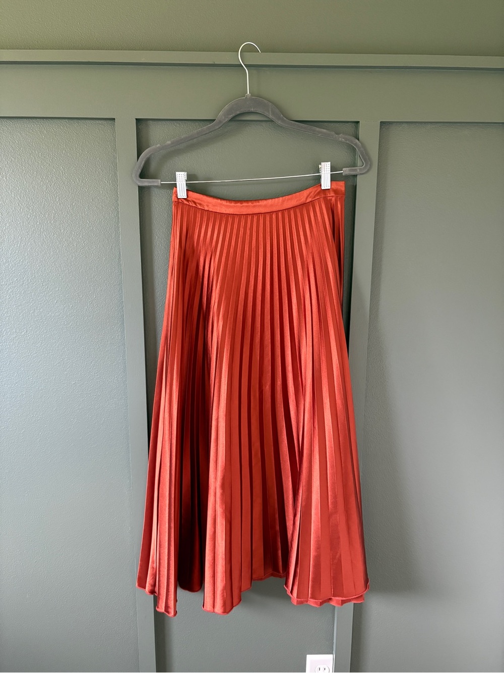 Lulus Rust Brown Satin Pleated Midi Skirt - Picture 2 of 4